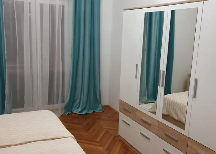 Apolon - In The Center Of Old Town Lägenhet *